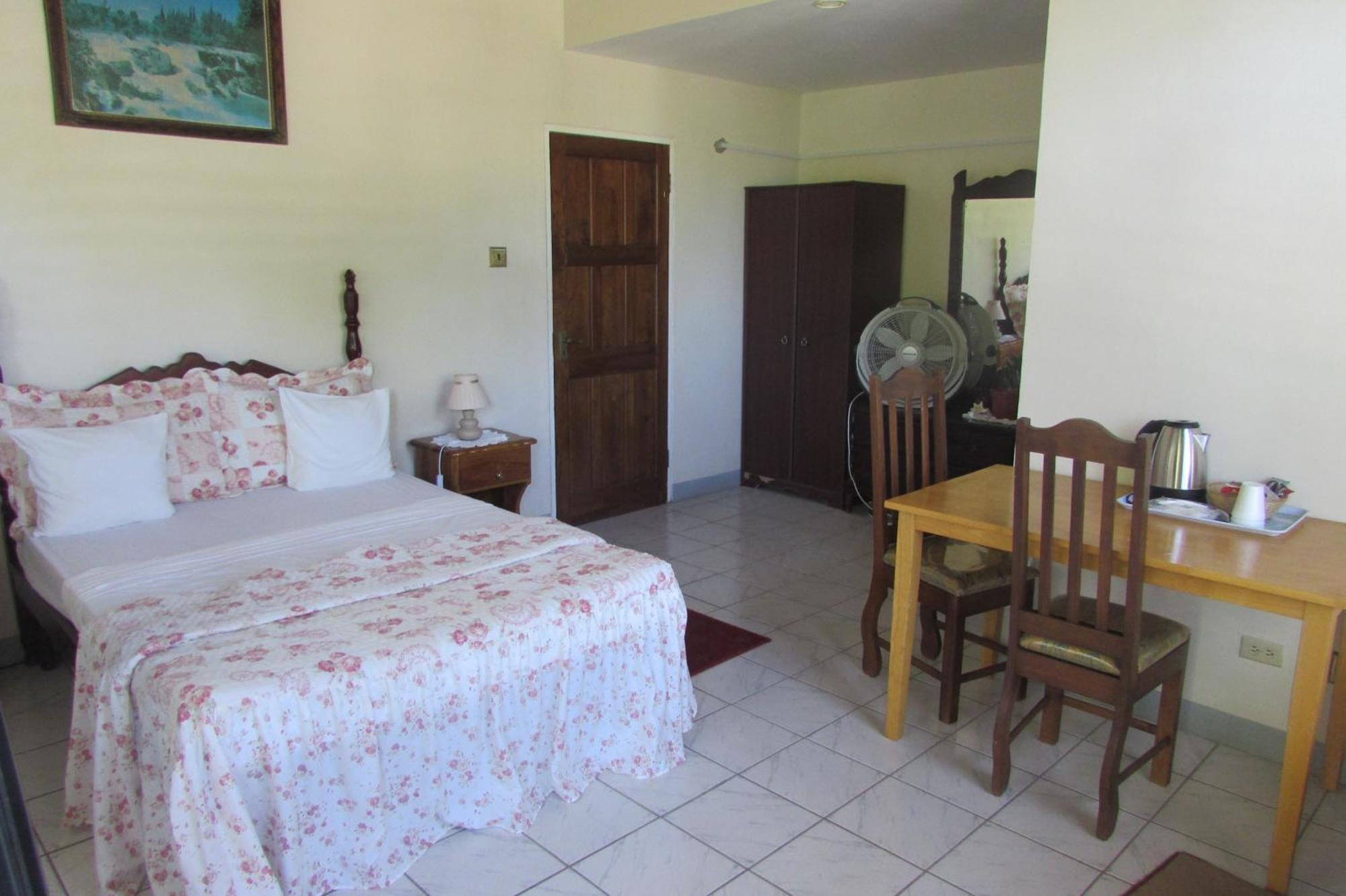 Nelsons Retreat Ξενοδοχείο Νεγκρίλ Εξωτερικό φωτογραφία